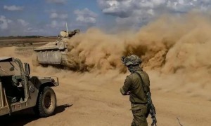 从20艘到50艘，加沙救援船队遭袭，以色列的炮火为何敢无视44国？