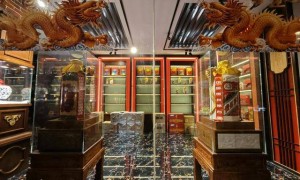 今年营收目标能否完成？贵州茅台管理层：一定全力以赴，终端动销环比已改善|直击业绩会