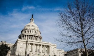 受政府“停摆”影响 美众议院员工工资将暂停发放
