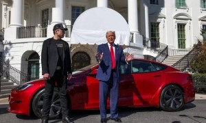 10万美元的天价人才签证,断送美国科技梦?