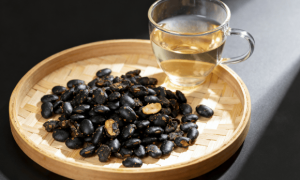 养生:吃醋泡黑豆脆的好处