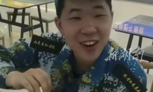 一大学生把“自选餐”看成“自助餐”,花掉50多剩下半盘餐引热议