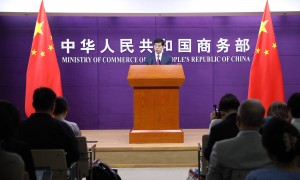 中美将在西班牙举行会谈,讨论美单边关税措施等问题